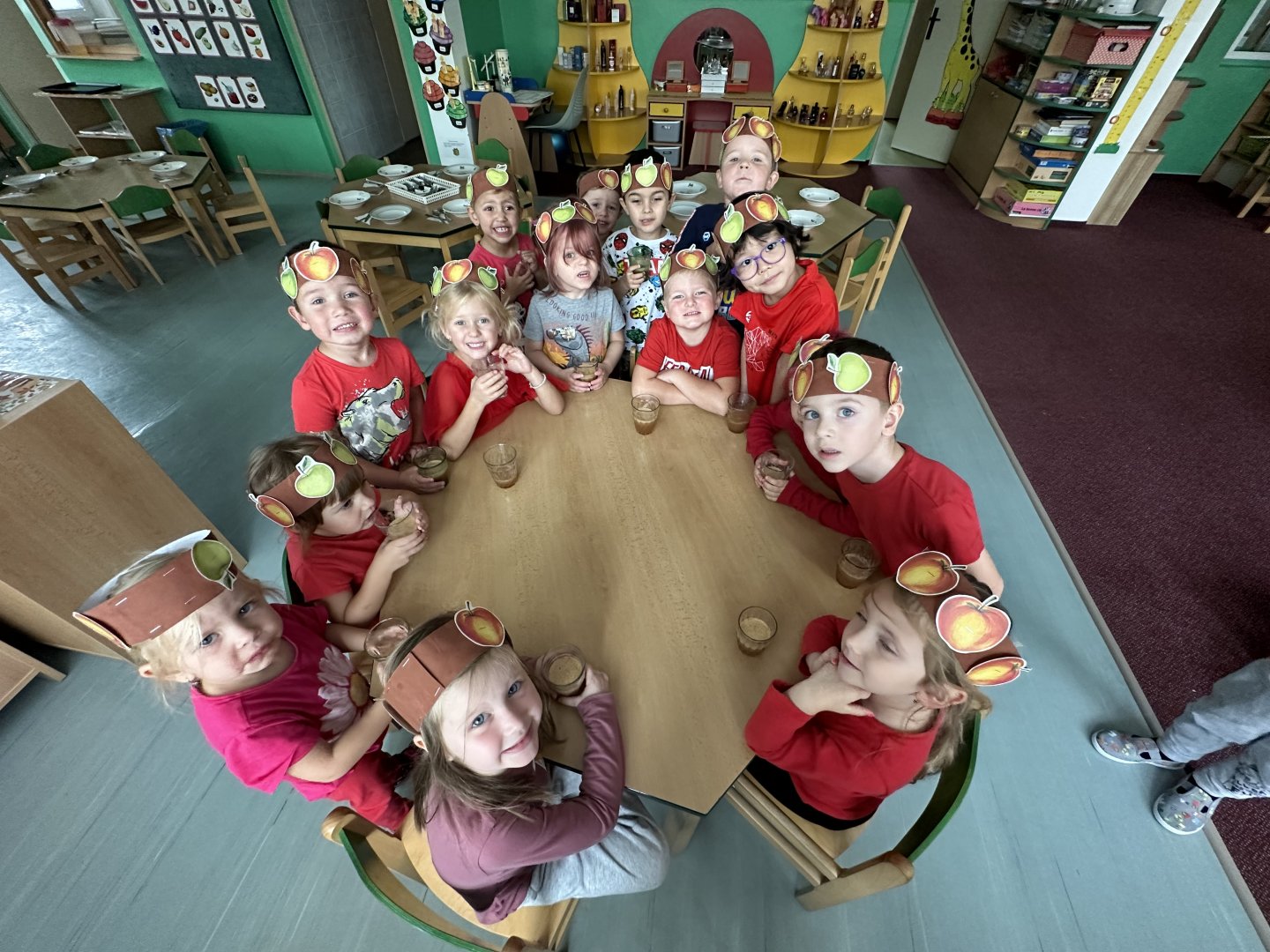 Říjen už je zase tady, míchá barvy dohromady