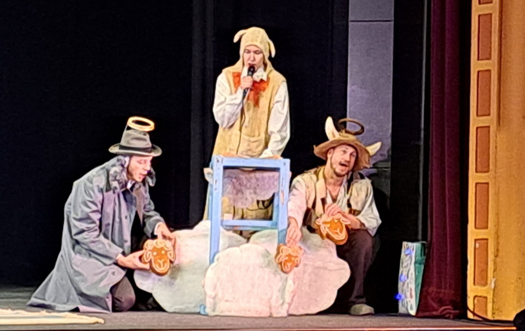 VESELÁ VÁNOČNÍ POHÁDKA