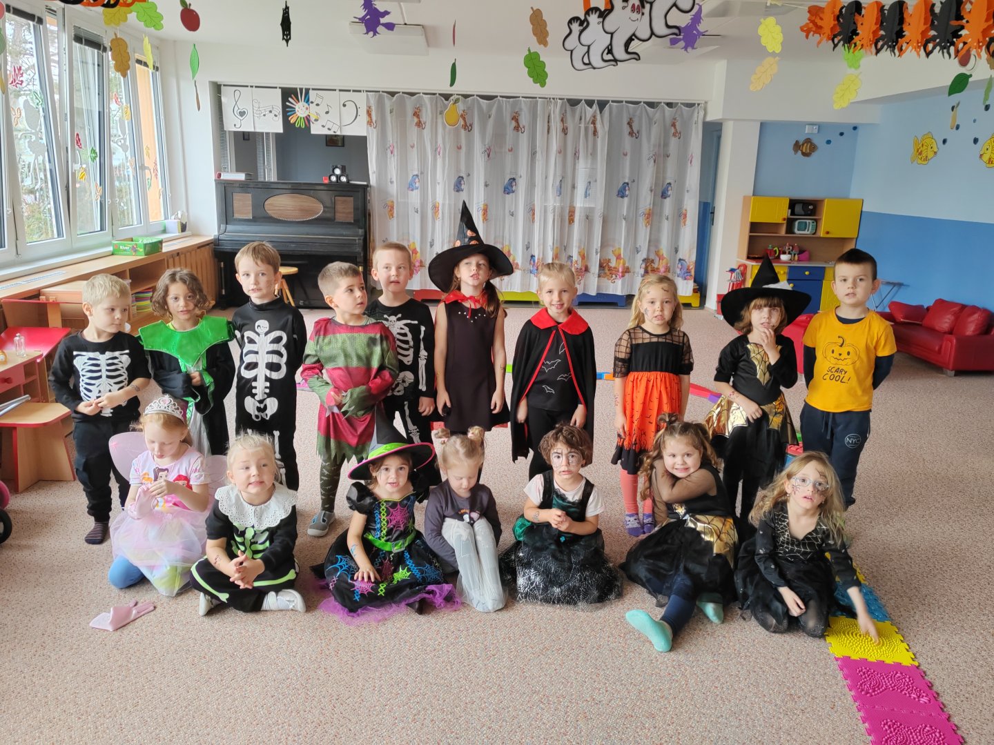 Halloweenská strašidla u rybiček