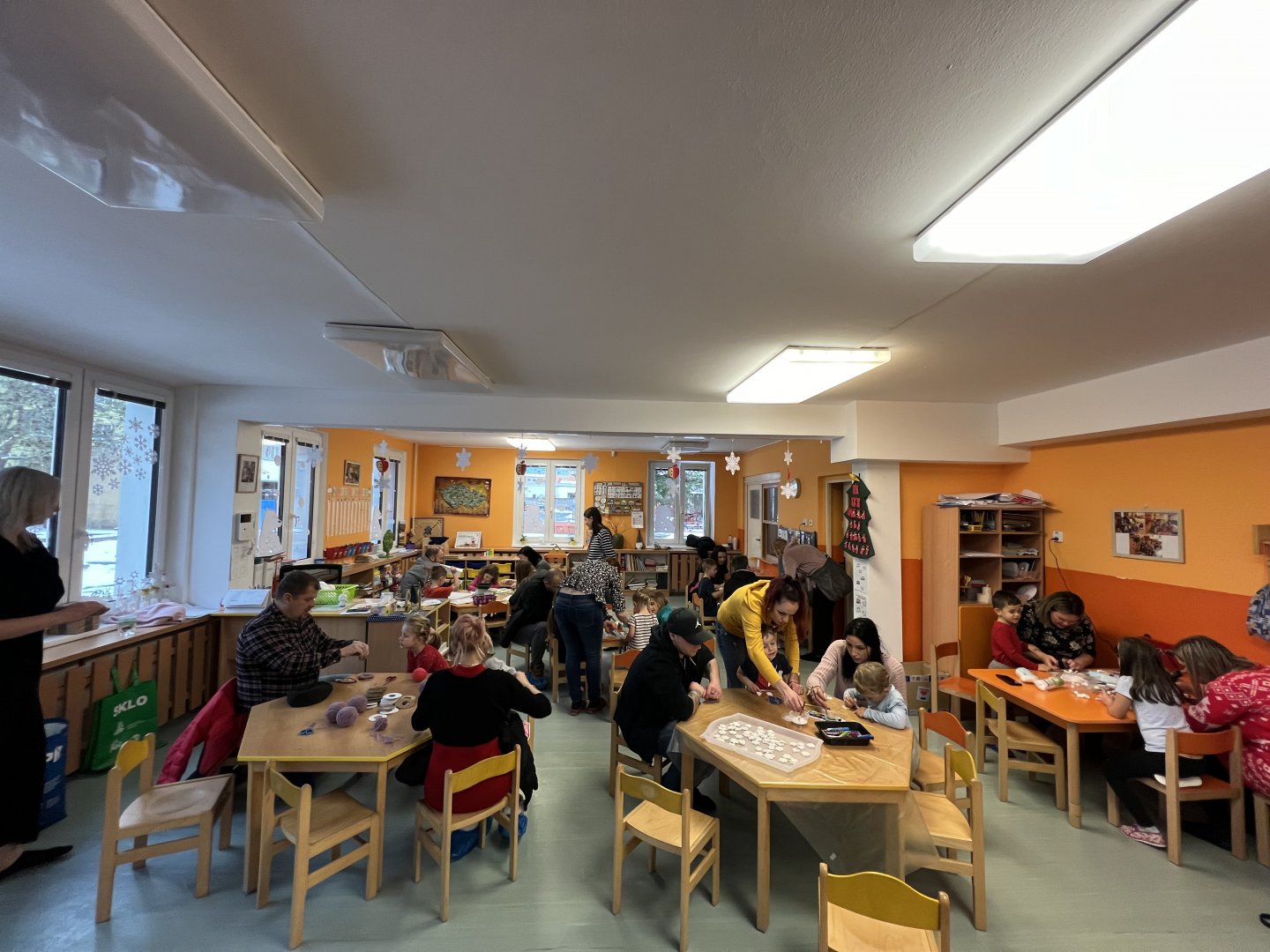 Vánoční tvoření u Veverek a Broučků